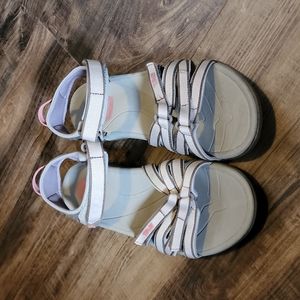 Trva Sandals
